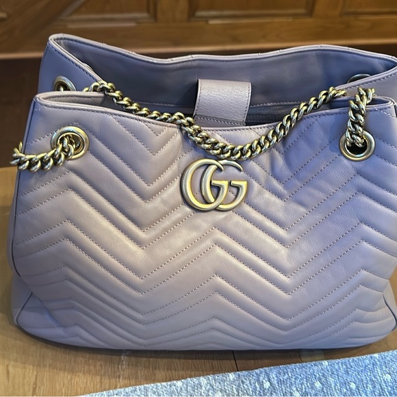 ✨✨Gucci handbag ✨✨ - Picture 2 of 7